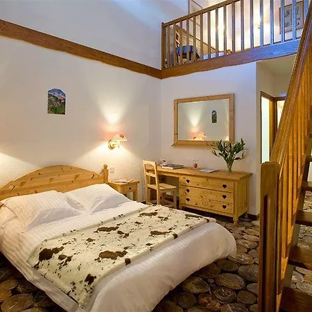 Hotel Altitude 3*