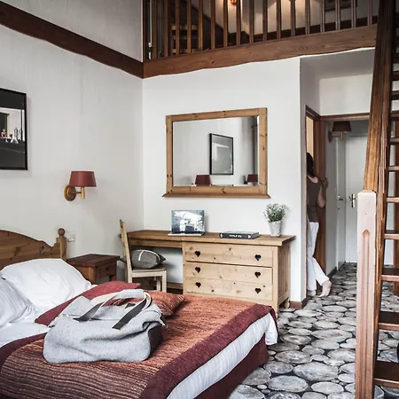Hotel Altitude