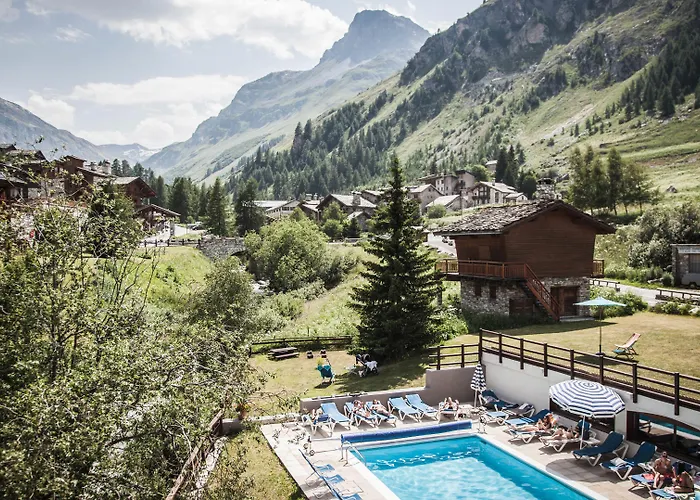 Altitude Hotel 3*