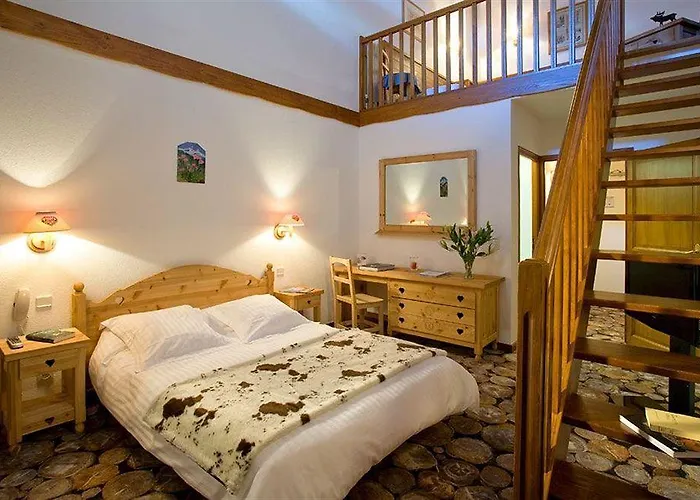 Hotell Altitude 3*