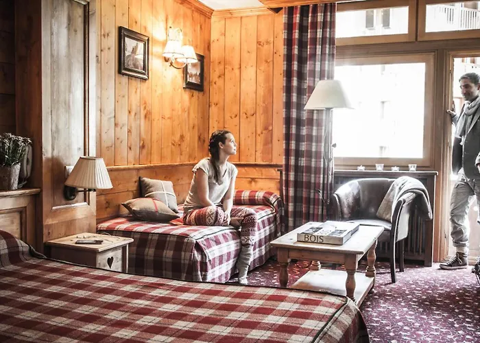 Altitude Hotel