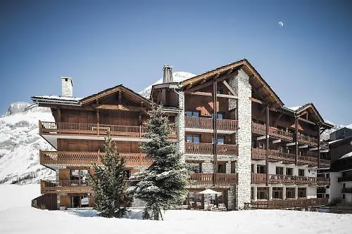Altitude Hotell 3*